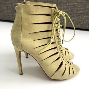 Steve Madden Women’s Lace-Up Booties Size 8